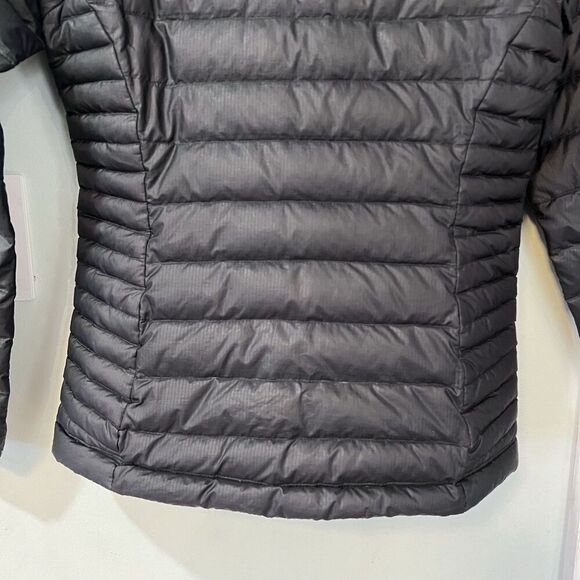 Sold  - Picture 5 of 11